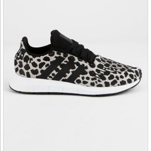 Adidas Swift Run Leopard Raw White/ Black
